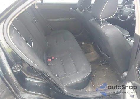 2011 Ford Fusion Se z USA, uszkodzony, nr VIN 3FAHP0HA7BR233474